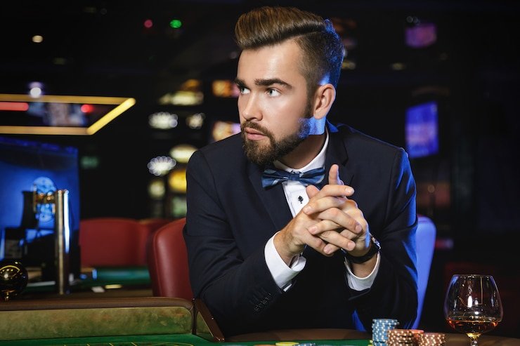 Antarmuka aplikasi Android xyz 388 dengan menu utama sportsbook dan live-dealer